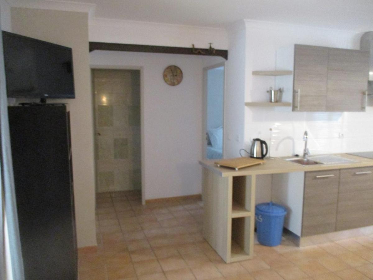 Les Gites De L'Arbousier Quissac  Exterior foto